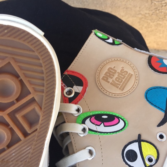 Pro-Keds Stitched Multi Color Eyes BNWOT *RARE*!!! - Picture 8 of 8